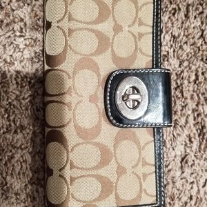Coach wallet